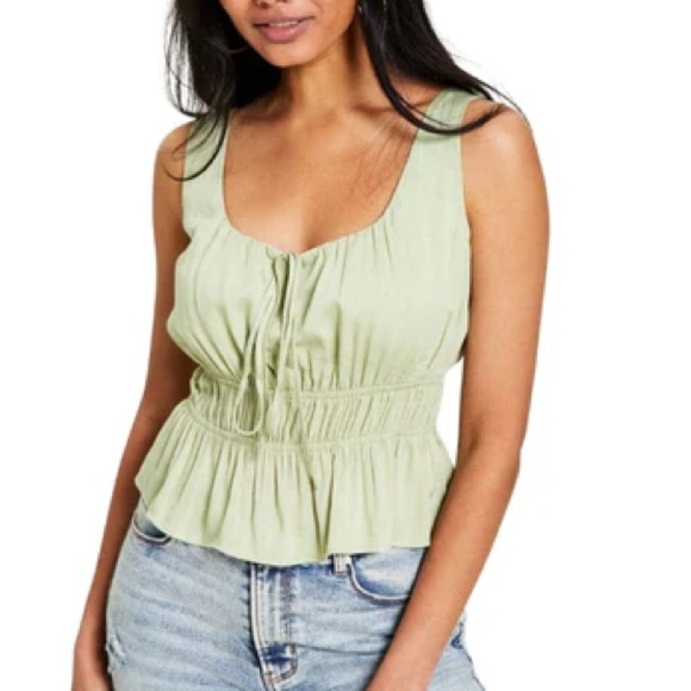 Lucy Paris Aniyah Smocked Top‎ Sage Green M